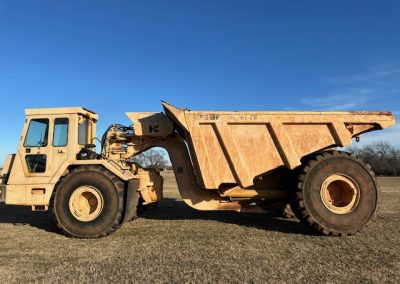 1986 John Deere 862B Haul Truck w/ Kress Bed - $35,000