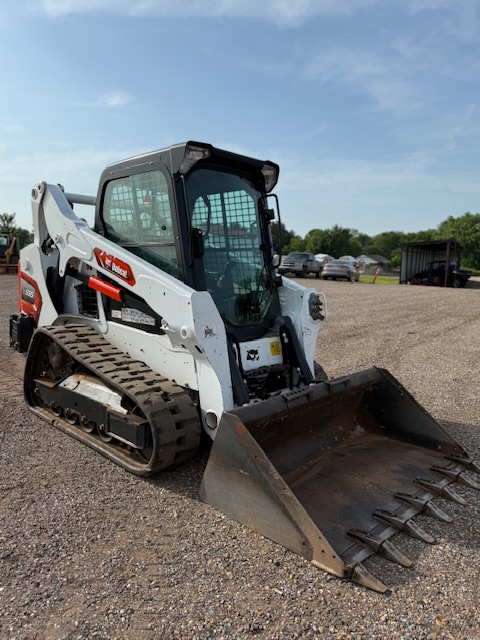 2021 Bobcat T595 Closed Cab Track Machine Skid Steer