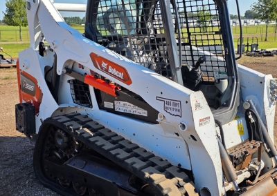 2022 Bobcat T595 Open Cab Track Machine Skid Steer - $37,500